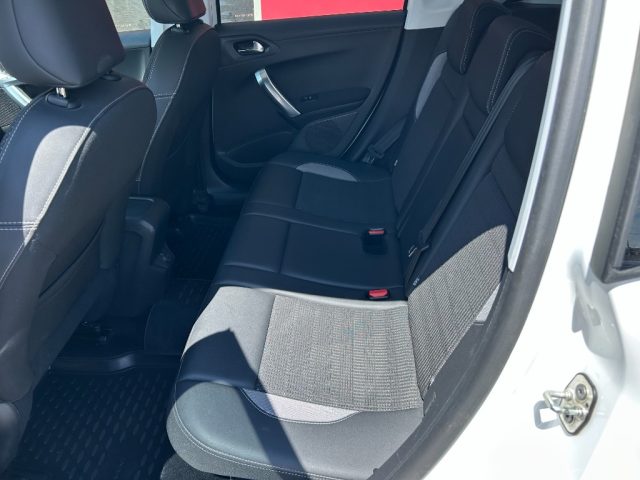 PEUGEOT 2008 usata, con Boardcomputer