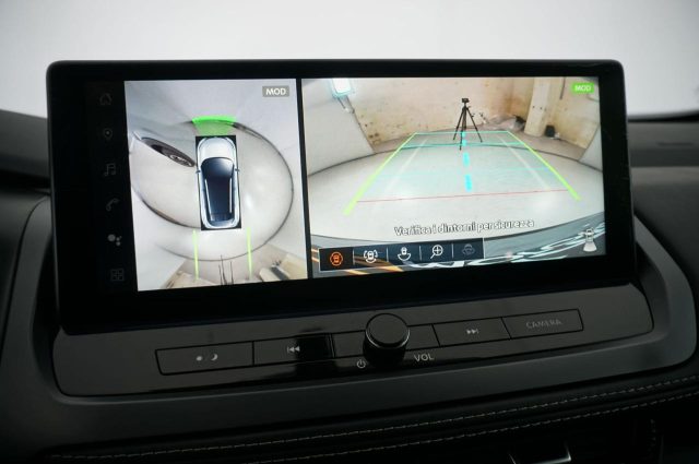 NISSAN Qashqai usata, con Leve al volante