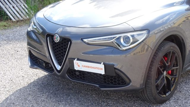 ALFA ROMEO Stelvio usata, con Sensori di parcheggio posteriori