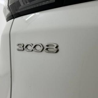 PEUGEOT 3008 usata, con Isofix