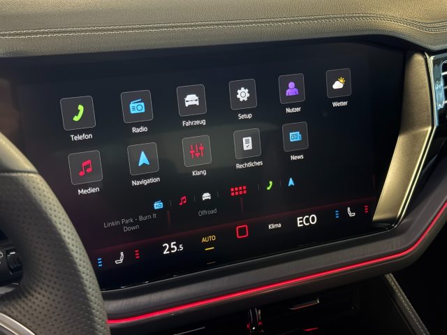 VOLKSWAGEN Touareg usata, con ESP