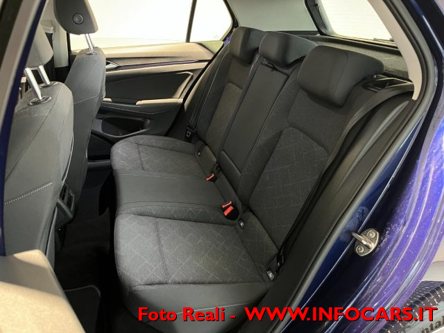 VOLKSWAGEN Golf usata, con Autoradio