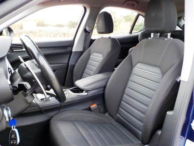ALFA ROMEO Stelvio usata, con Supporto lombare