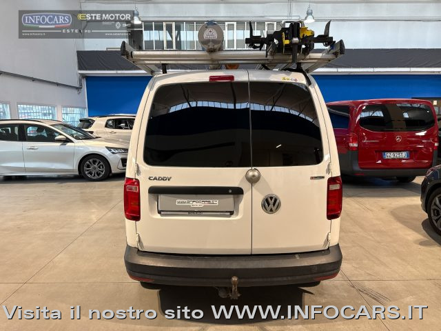 VOLKSWAGEN Caddy usata, con Gancio traino