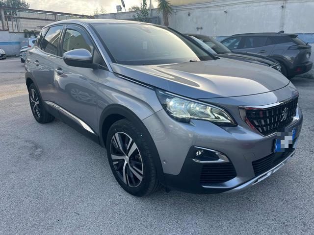 PEUGEOT 3008 usata, con Airbag