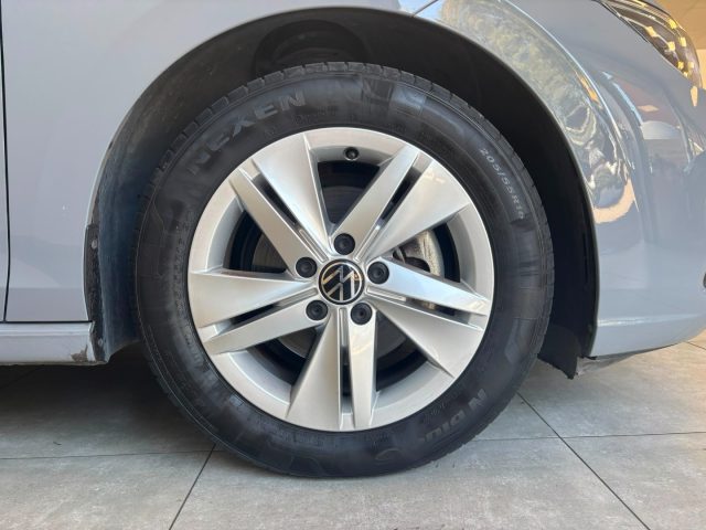 VOLKSWAGEN Golf usata, con Boardcomputer