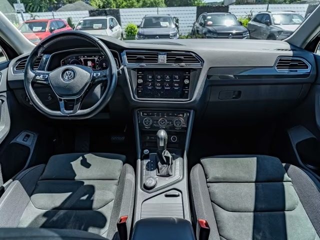 VOLKSWAGEN Tiguan usata, con Sedili sportivi