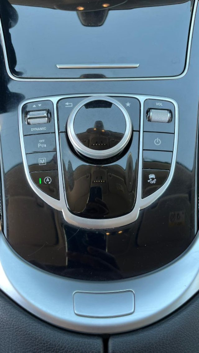MERCEDES-BENZ GLC 220 usata, con Fari LED