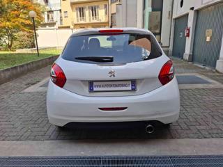 PEUGEOT 208 usata, con Alzacristalli elettrici