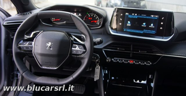 PEUGEOT 2008 usata, con Chiusura centralizzata