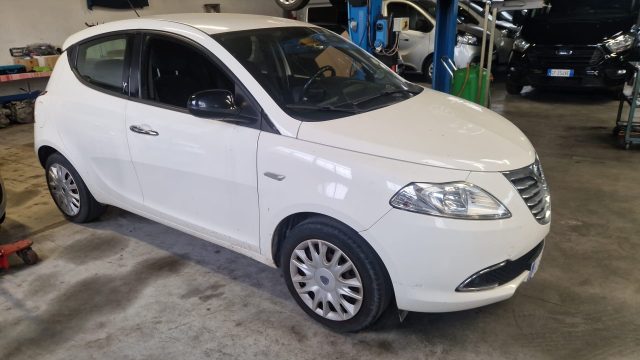 LANCIA Ypsilon usata, con Airbag Passeggero