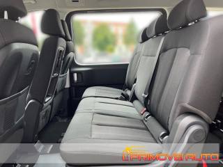 HYUNDAI Staria usata, con Airbag