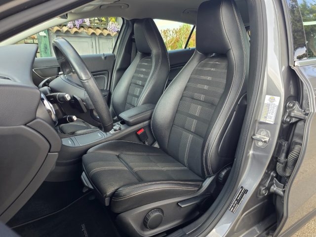 MERCEDES-BENZ GLA 200 usata, con Freno di stazionamento elettrico