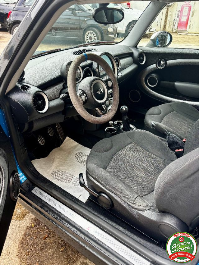 MINI Cooper S usata, con Autoradio