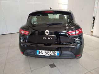 RENAULT Clio usata, con Autoradio