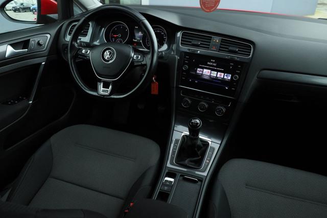 VOLKSWAGEN Golf Variant usata, con Fari Xenon