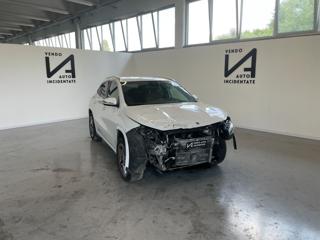 MERCEDES-BENZ GLA 200 D PREMIUM CAMBIO AUTOMATICO