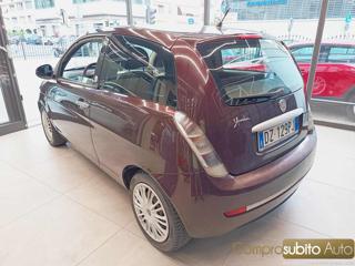 LANCIA Ypsilon usata, con Autoradio