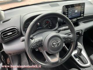 TOYOTA Yaris usata, con Cruise Control