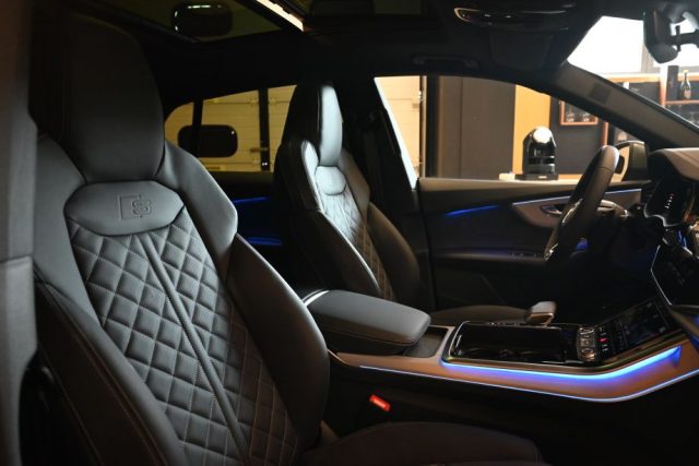 AUDI Q8 usata 40