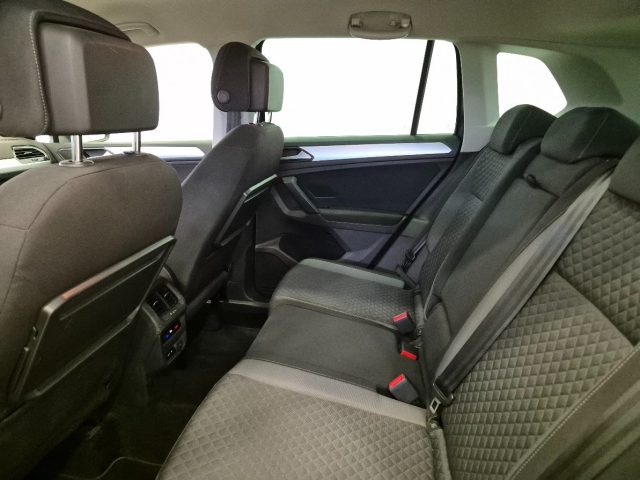 VOLKSWAGEN Tiguan usata, con Sensore di pioggia