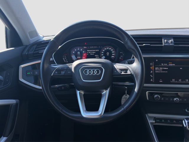 AUDI Q3 usata 11
