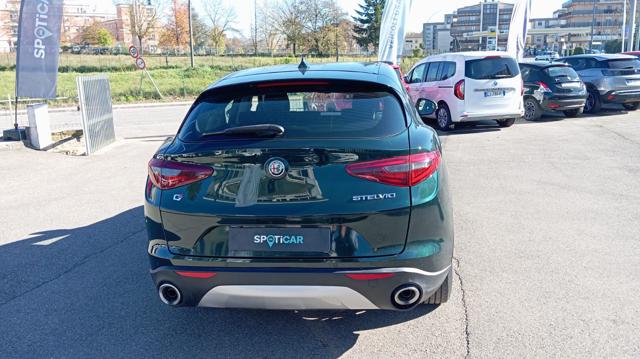 ALFA ROMEO Stelvio usata, con Alzacristalli elettrici