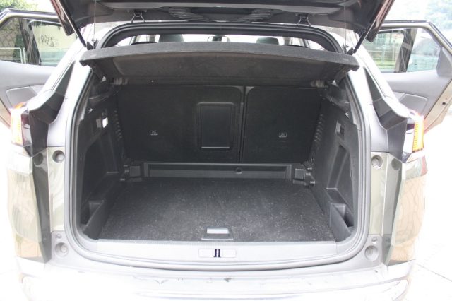 PEUGEOT 3008 usata, con Bracciolo