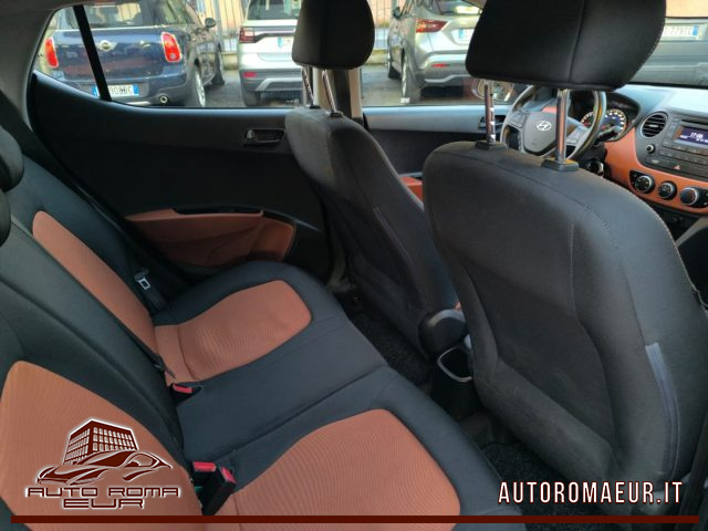 HYUNDAI i10 usata, con ESP