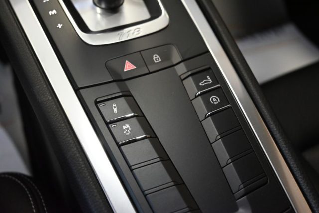PORSCHE Cayman usata 118