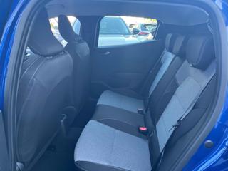 RENAULT Clio usata, con Autoradio