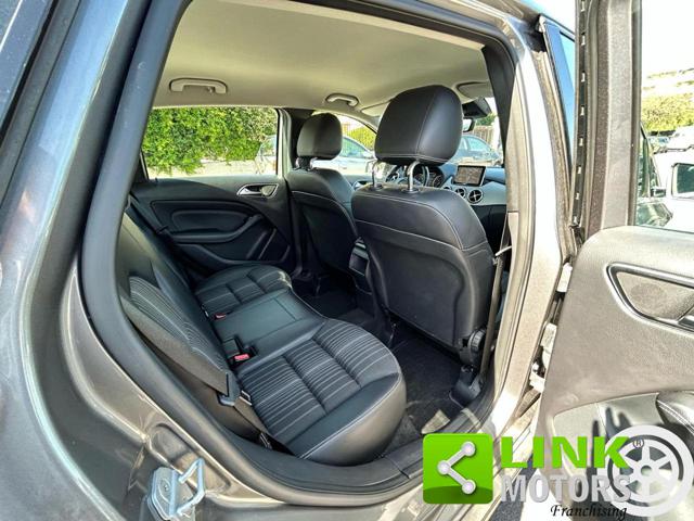 MERCEDES-BENZ B 200 usata, con Chiusura centralizzata