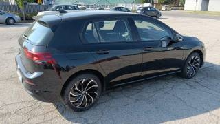 VOLKSWAGEN Golf usata, con Airbag