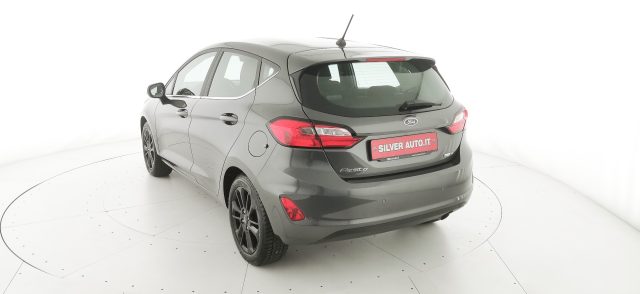 FORD Fiesta usata, con Specchietti laterali elettrici