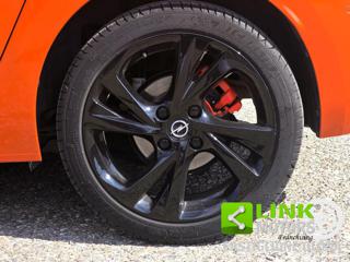 OPEL Corsa usata, con Touch screen