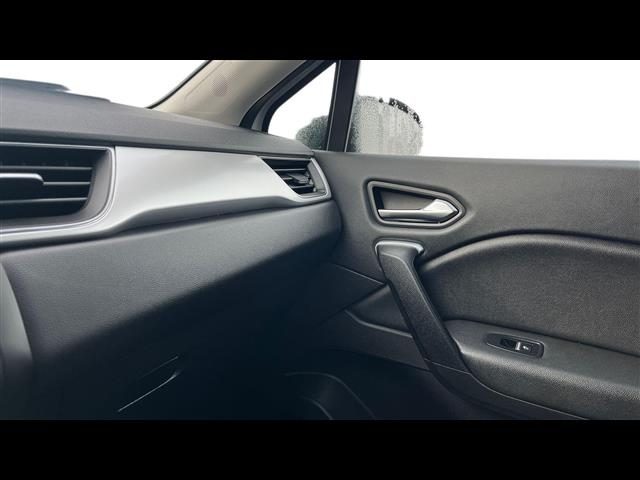 RENAULT Captur usata, con Controllo automatico clima