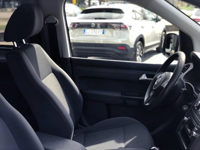 VOLKSWAGEN Caddy usata, con Luci diurne