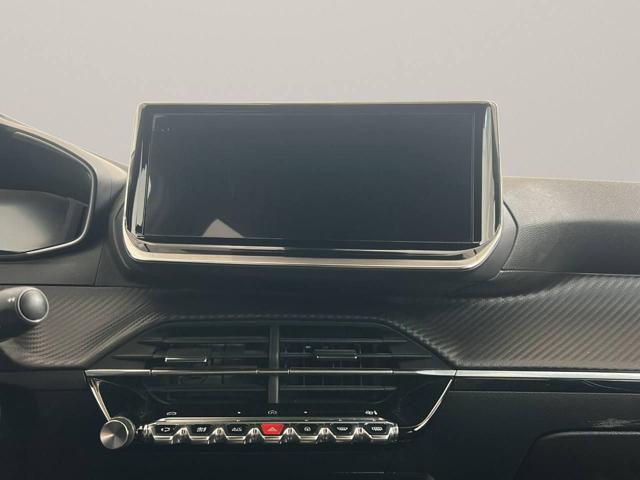 PEUGEOT 2008 usata, con Vetri oscurati