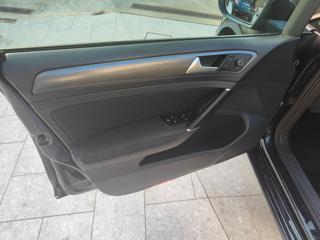 VOLKSWAGEN Golf usata, con Fendinebbia