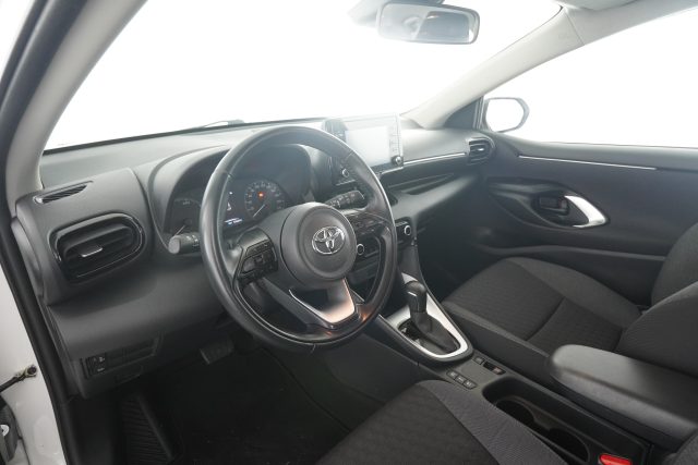 TOYOTA Yaris usata 7