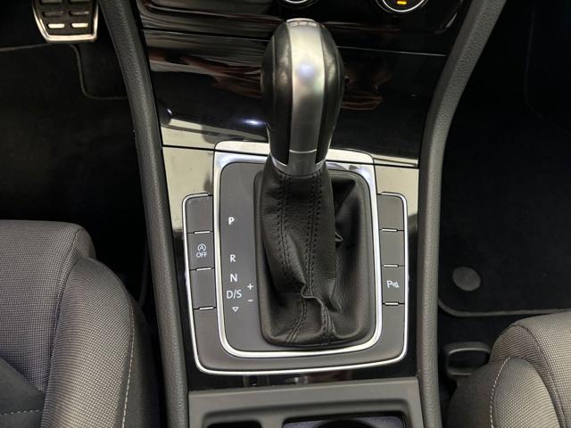 VOLKSWAGEN Golf usata, con ESP