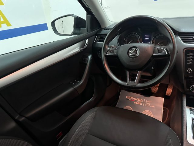 SKODA Octavia usata, con Bracciolo