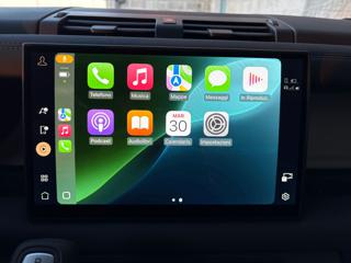 LAND ROVER Defender usata, con Controllo vocale