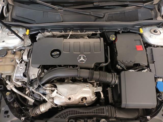 MERCEDES-BENZ A 250 usata, con Divisori per bagagliaio