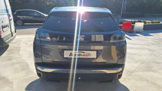 PEUGEOT 3008 usata, con Sedile posteriore sdoppiato