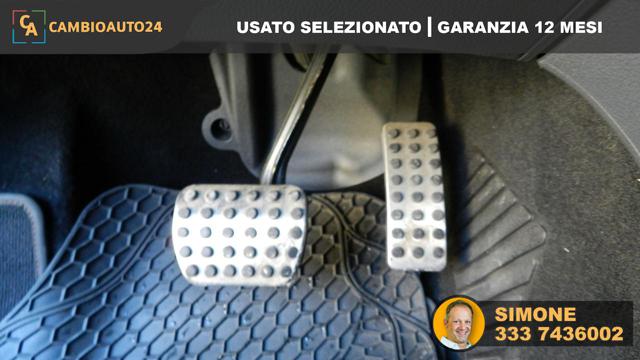 MERCEDES-BENZ A 180 usata, con Fari LED