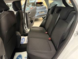 FORD Fiesta usata, con Fari LED