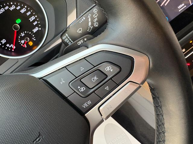 VOLKSWAGEN Tiguan usata, con Volante in pelle