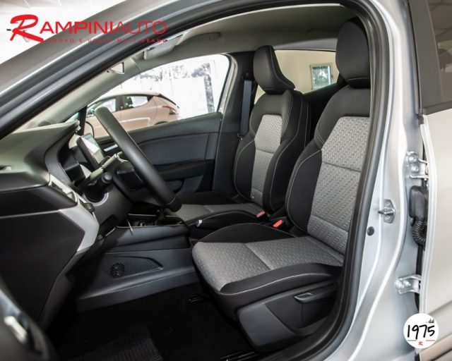 RENAULT Clio usata, con USB