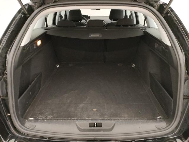 PEUGEOT 308 usata, con Volante in pelle